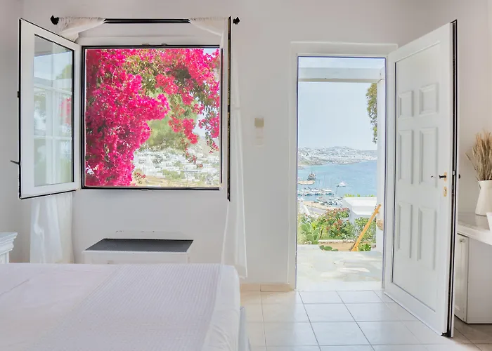 Rhenia Mykonos טורלוס