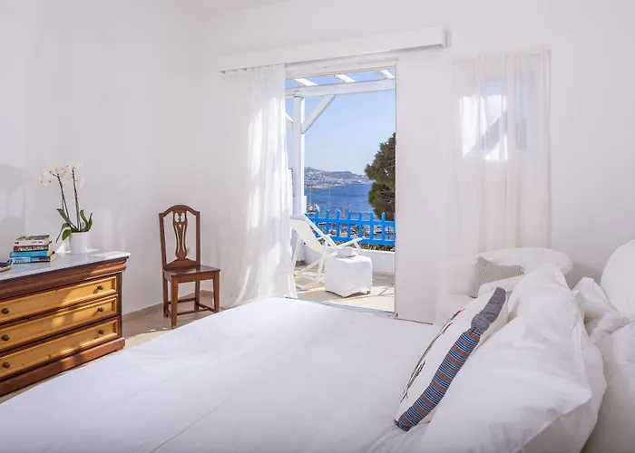 Rhenia Mykonos Hotel Tourlos